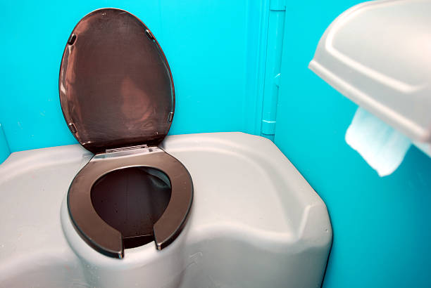 Best Portable toilet rental cost  in Grandview Plaza, KS